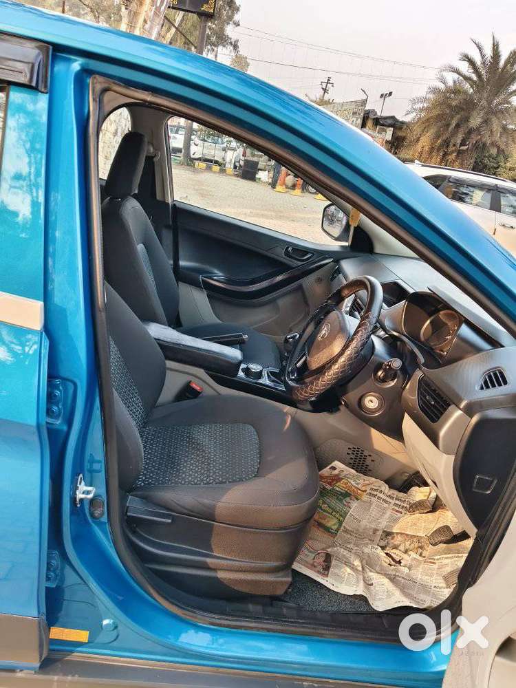 Tata Nexon, 2019, Petrol