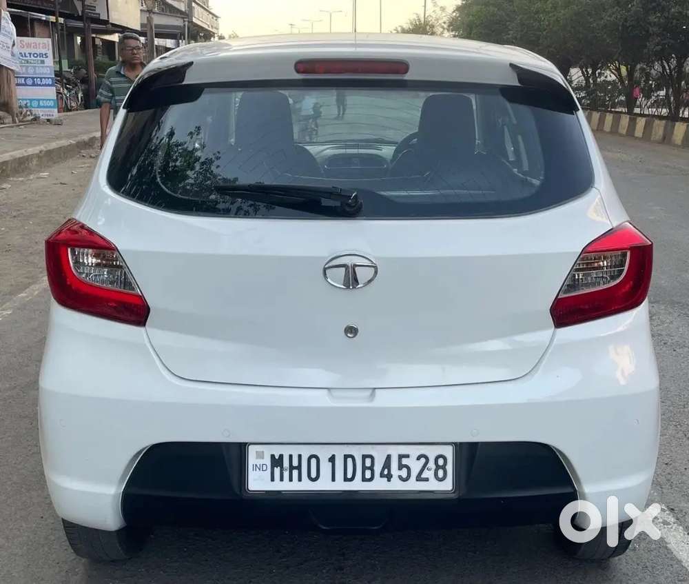 Tata Tiago 1.2 Revotron 2018 Petrol Manual