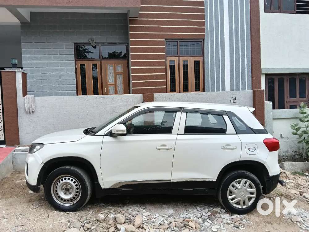 2021 Maruti Suzuki Brezza Lxi
