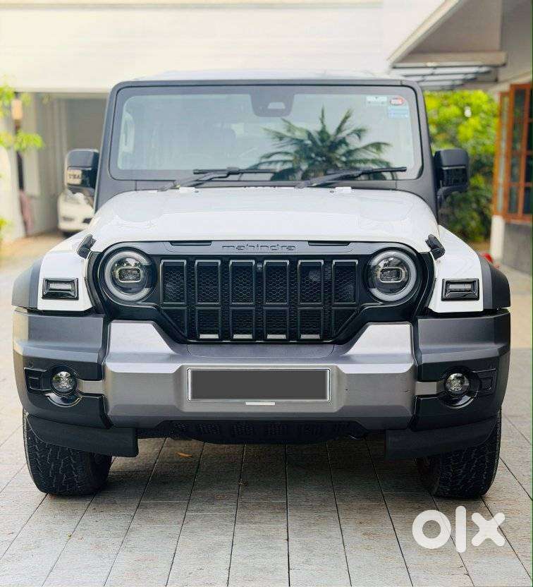 Mahindra Thar Roxx Ax7l Rwd At, 2026, Petrol