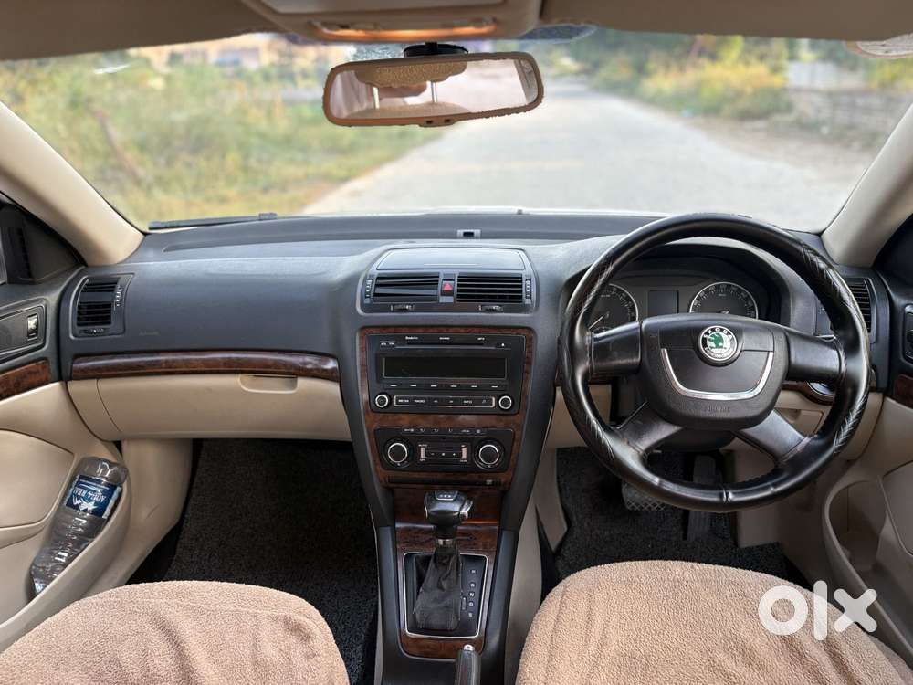 Skoda Laura 2.0 Ambition Tdi Cr At, 2012, Diesel