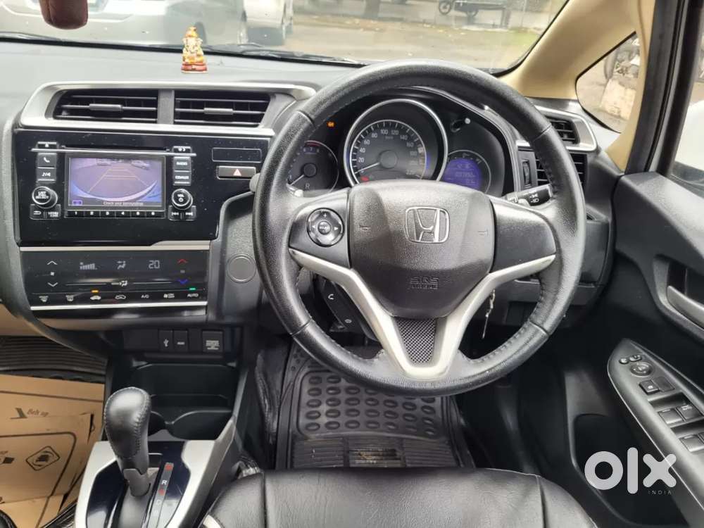Honda Jazz V Cvt, 2018, Petrol