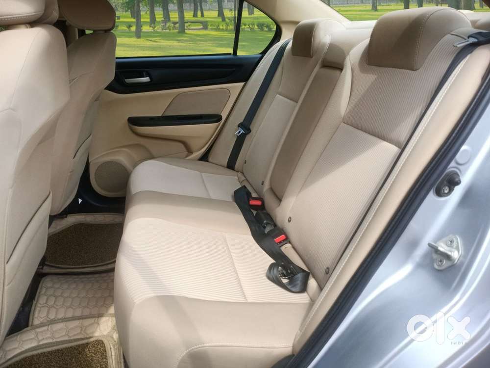 Honda Amaze 2nd Gen Vx, 2024, Petrol