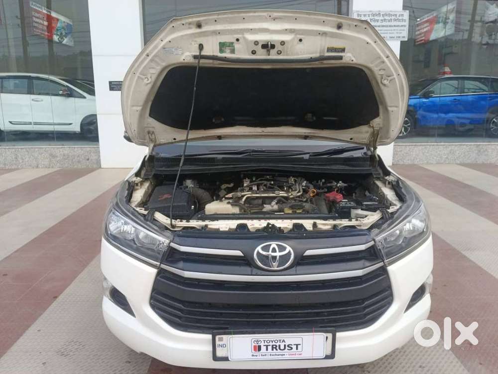 Toyota Innova Crysta 2.4 G Mt, 2017, Diesel