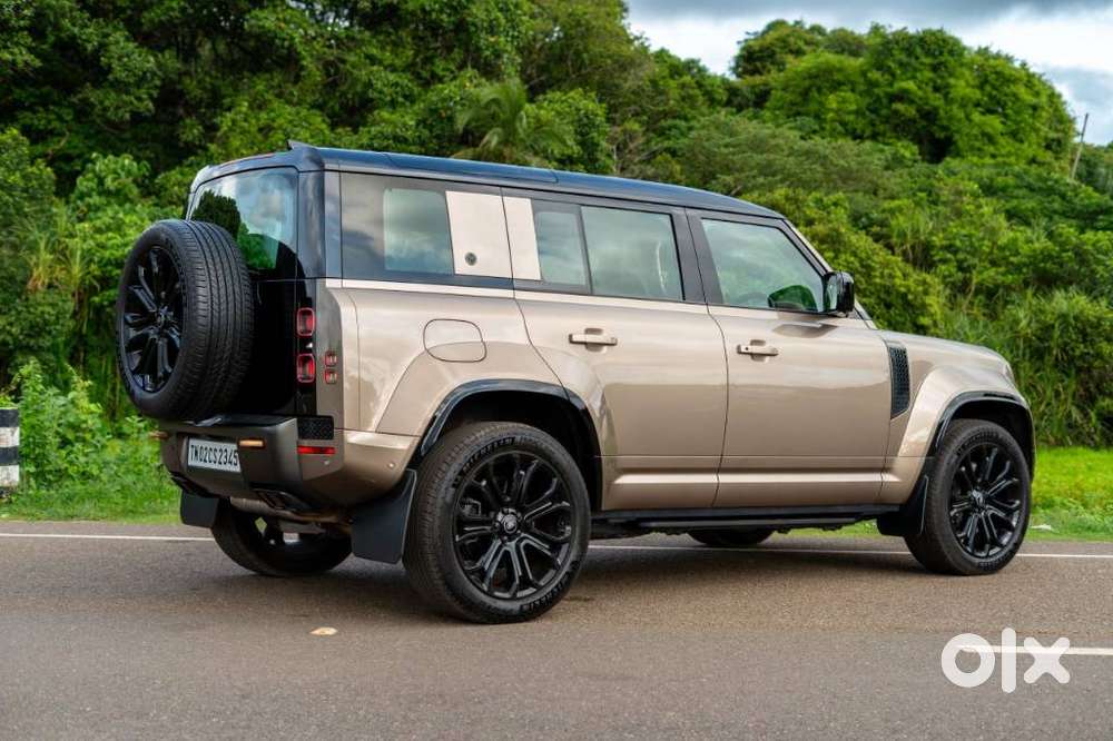 Land Rover Defender 5.0 110 Carpathian, 2025, Petrol