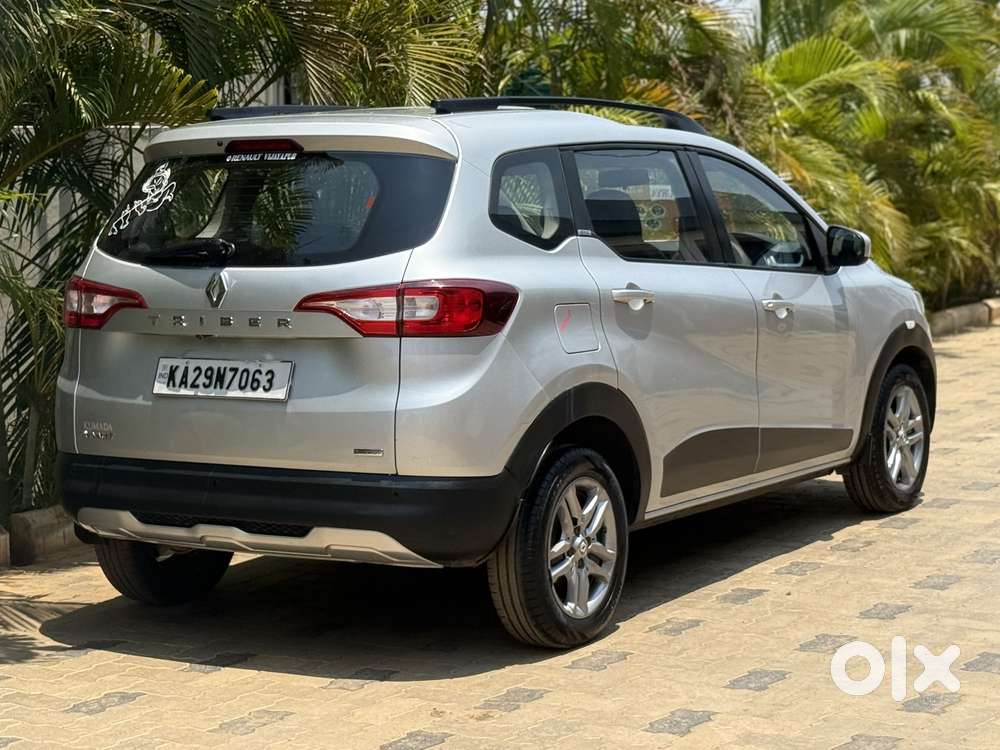 Renault Triber Rxz, 2020, Petrol