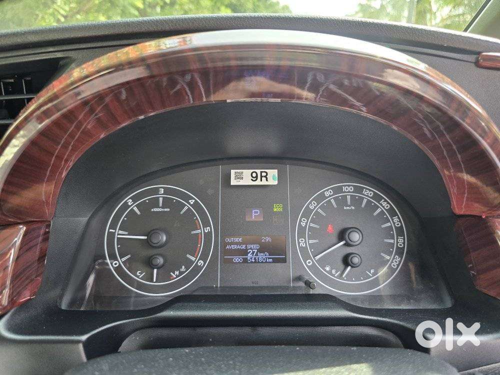 Toyota Innova Crysta [2020-ongoing] 2.4 Gx At 8 Str, 2022, Diesel