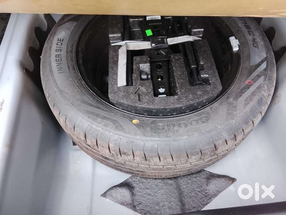 Skoda Slavia 1.5 Tsi Style, 2022, Petrol