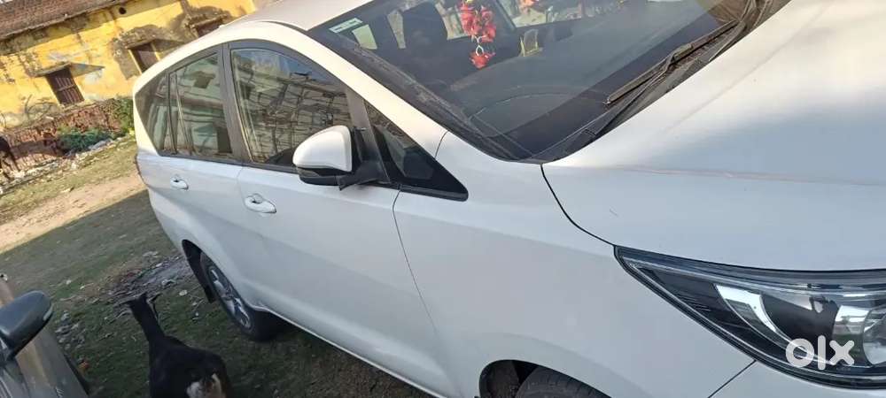 Toyota Innova Crysta 2019
