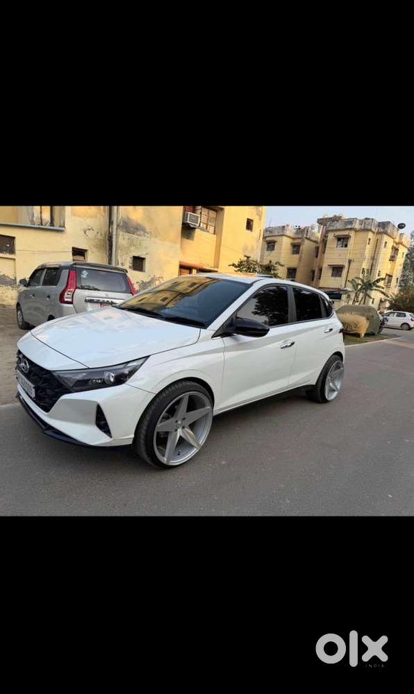 Hyundai I20 Top Model With 20 Inch Alloy Wheels