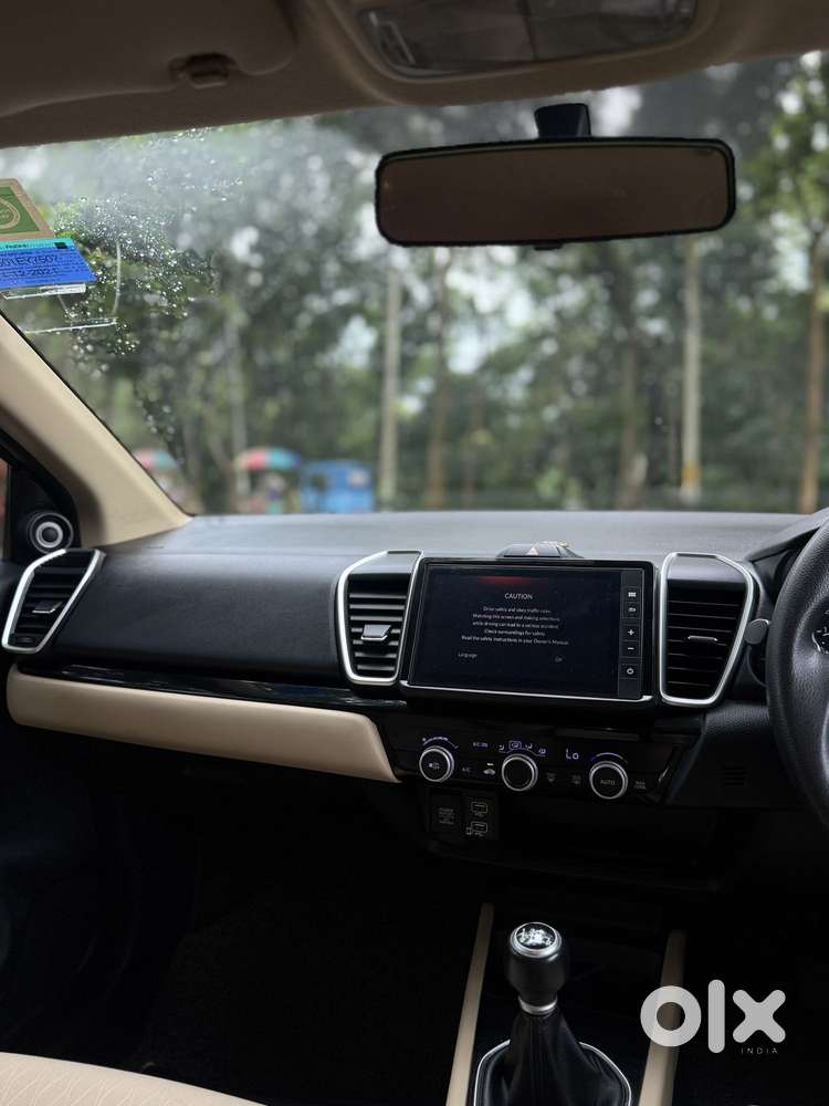 Honda City 1.5 V 5th Gen I-vtec Mt, 2022, Petrol