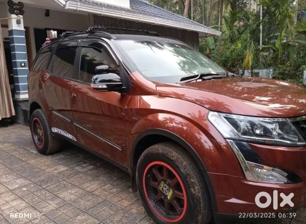 Mahindra Xuv500 2.2 W7 2019 Model