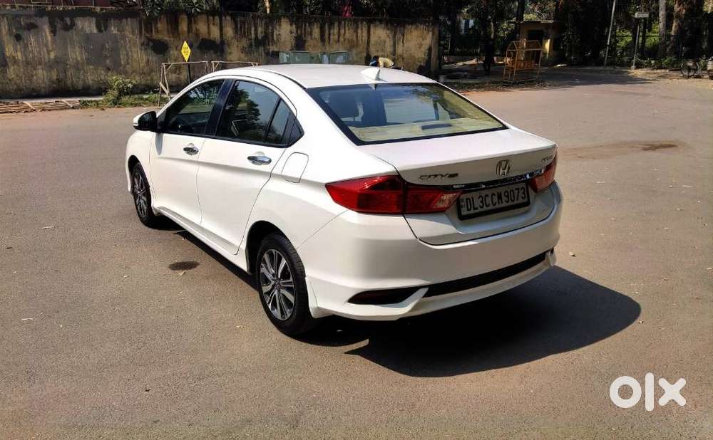 Honda City 1.5 V 4th Gen I-vtec Mt, 2017, Petrol
