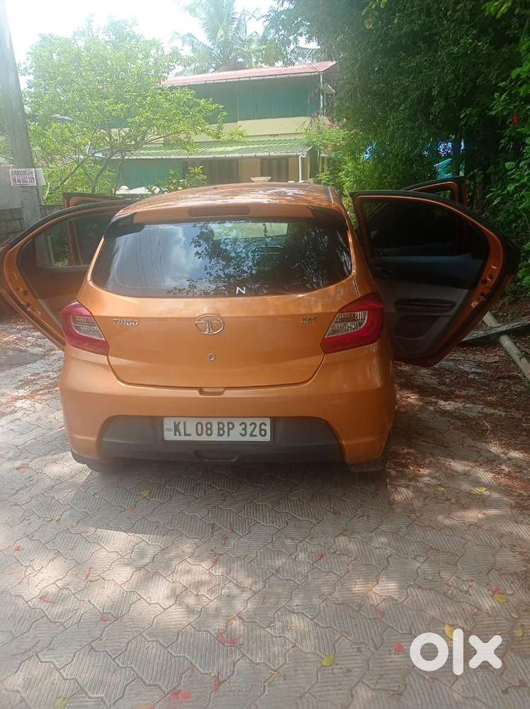 Tata Tiago Petrol 2017