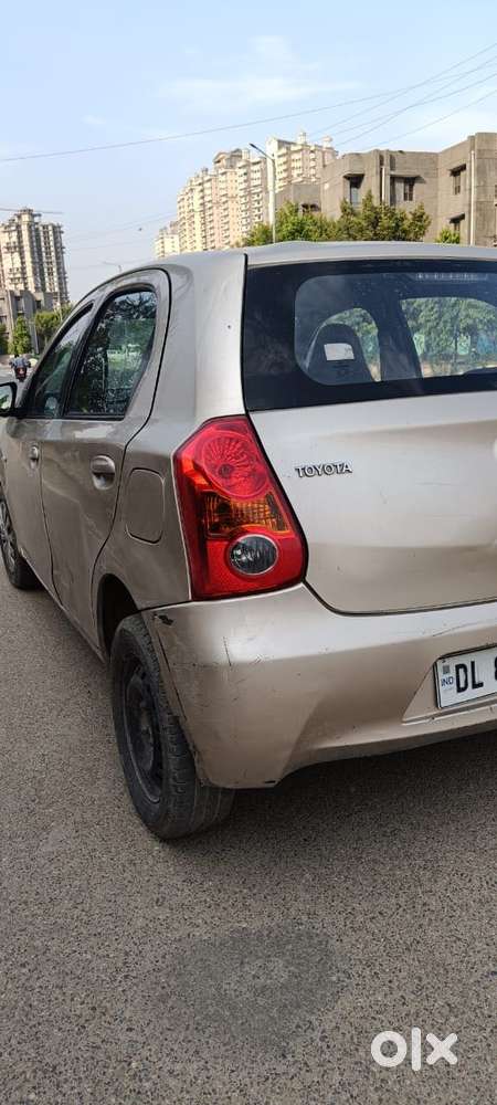 Toyota Etios Liva G, 2012, Petrol