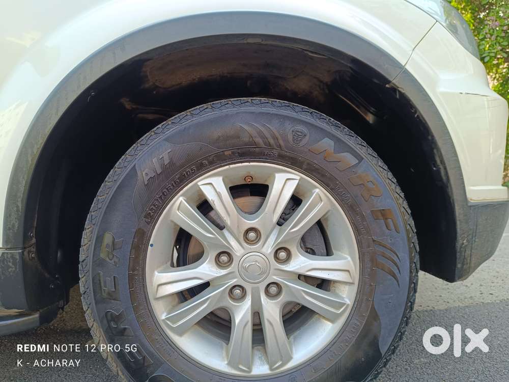 Mahindra Rexton, 2017, Diesel