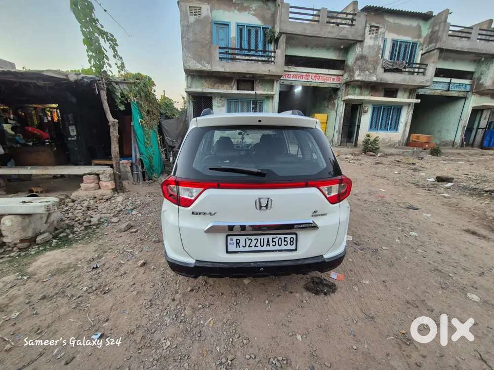Honda Br-v 2017 Diesel 170000 Km Driven