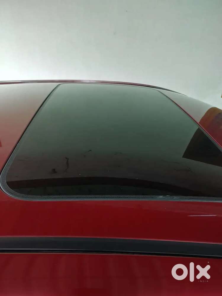 Hyundai I20 Asta 0 With Sunroof 2009