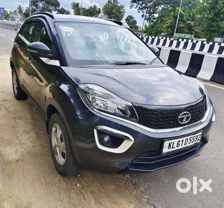 Tata Nexon 1.2 Revotron Xma Amt (s), 2019, Petrol