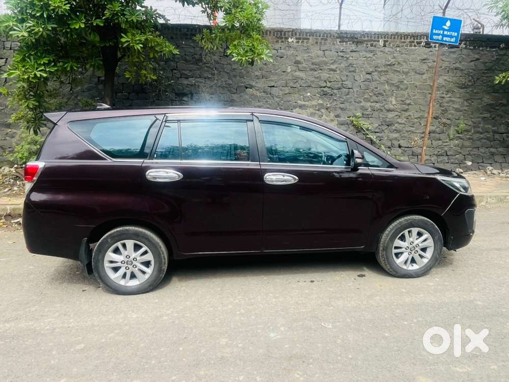 Toyota Innova Crysta 2.4 2016 Diesel Manual