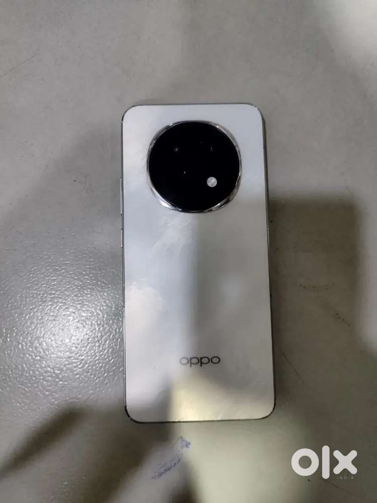 Oppo F29 pro 5g new phone ,,ram 8gb,, storge 256..