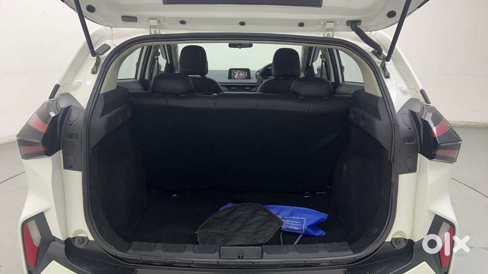 Tata Nexon 1.2 Revotron Xma Amt, 2025, Petrol