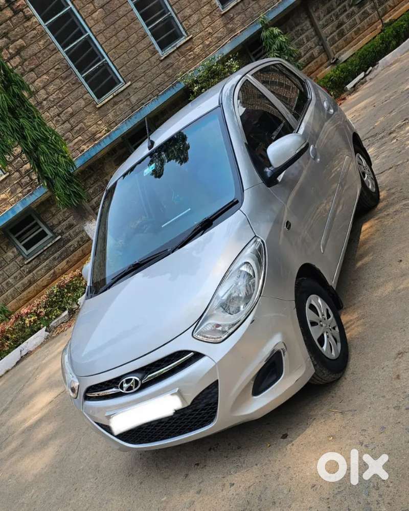 Urgent Sale Hyundai I10 Sportz Automatic Model 2012