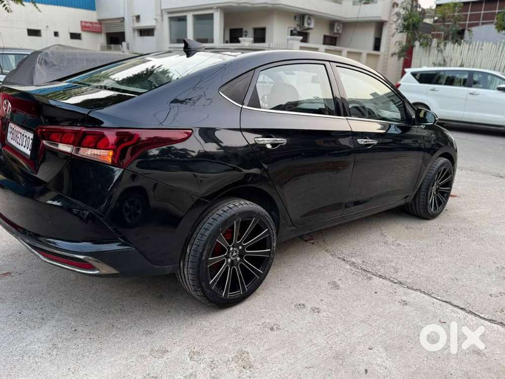 Hyundai Verna 1.5 Sx Petrol Mt, 2022, Petrol