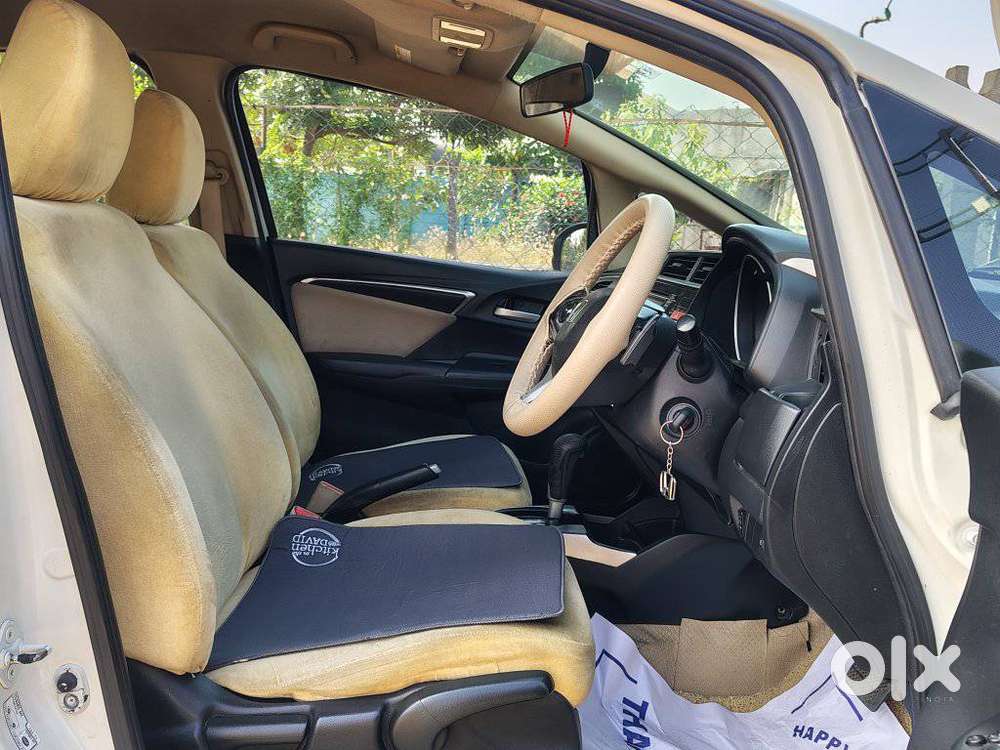 Honda Jazz V Cvt, 2015, Petrol