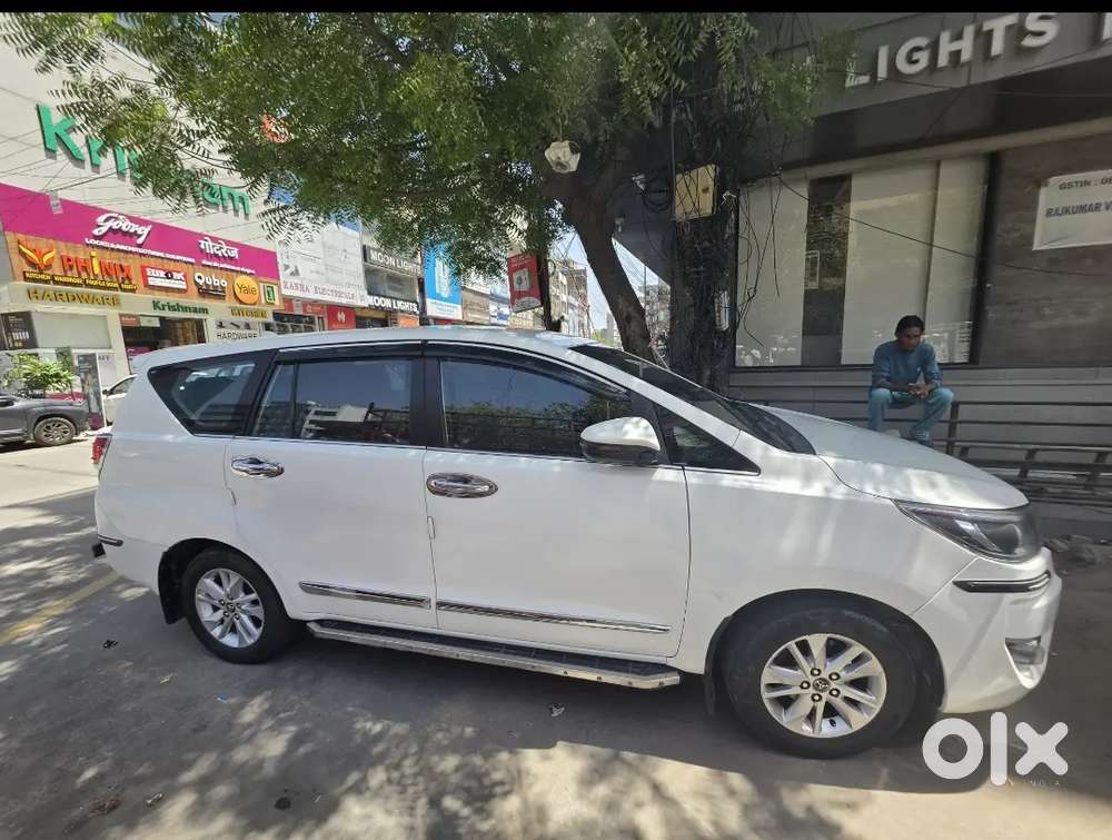 Sell Innova Crysta
