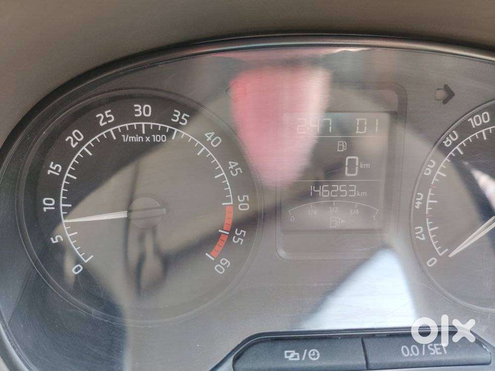 Skoda Rapid 2013-2016 1.6 Mpi At Elegance Plus, 2015, Diesel