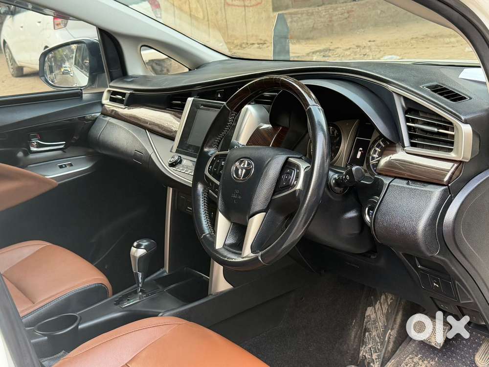 Toyota Innova Crysta [2020-ongoing] 2.7 Zx At 7 Str, 2018, Petrol