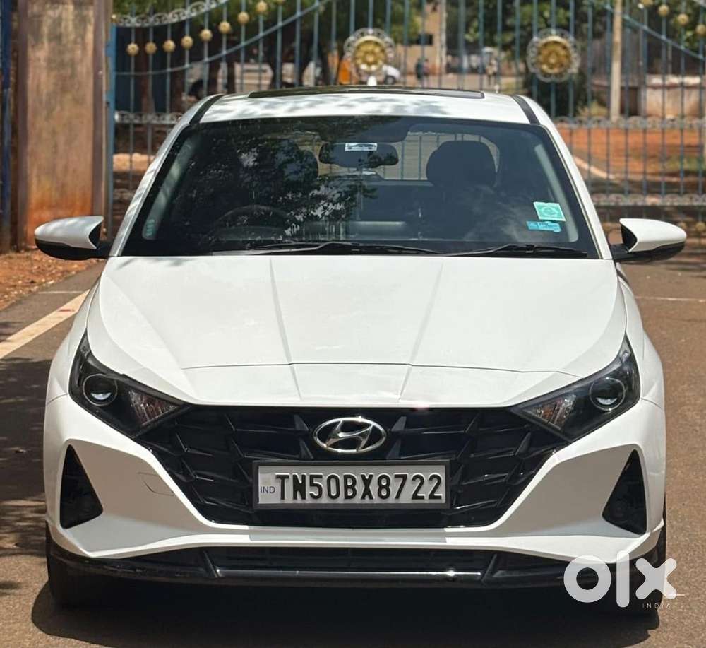Hyundai I20 Asta (o) 1.2 Mt, 2023, Petrol