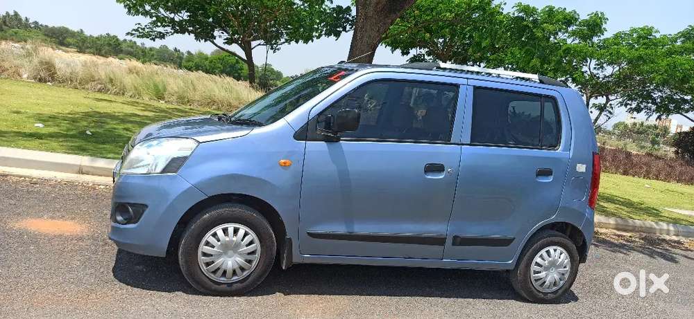 Maruti Suzuki Wagon R 2014 Petrol& Cng Company Fitted 90000 Km Driven