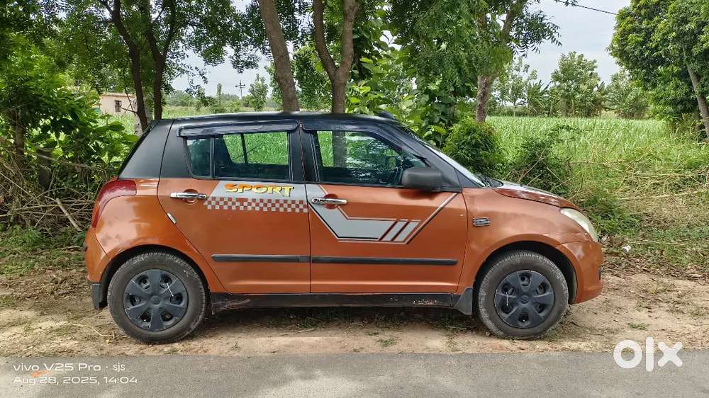 Swift Maruti Suzuki 2006