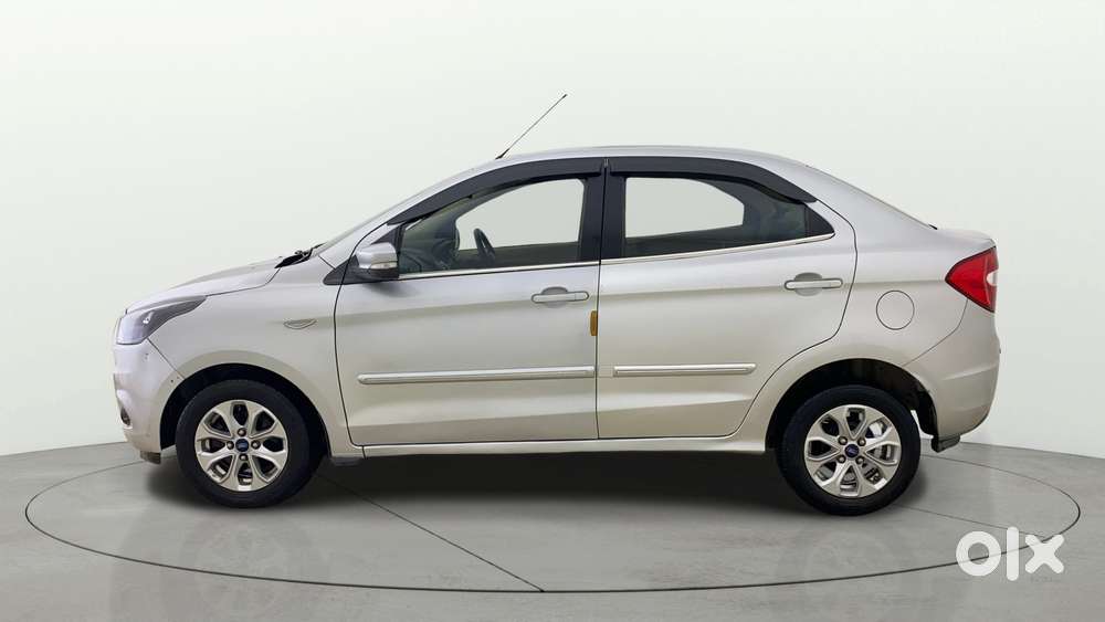 Ford Figo Aspire Titanium, 2016, Petrol
