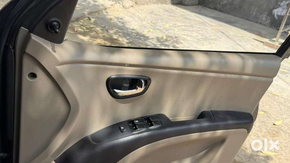 Hyundai I10 2011 Petrol 3900 Km Driven