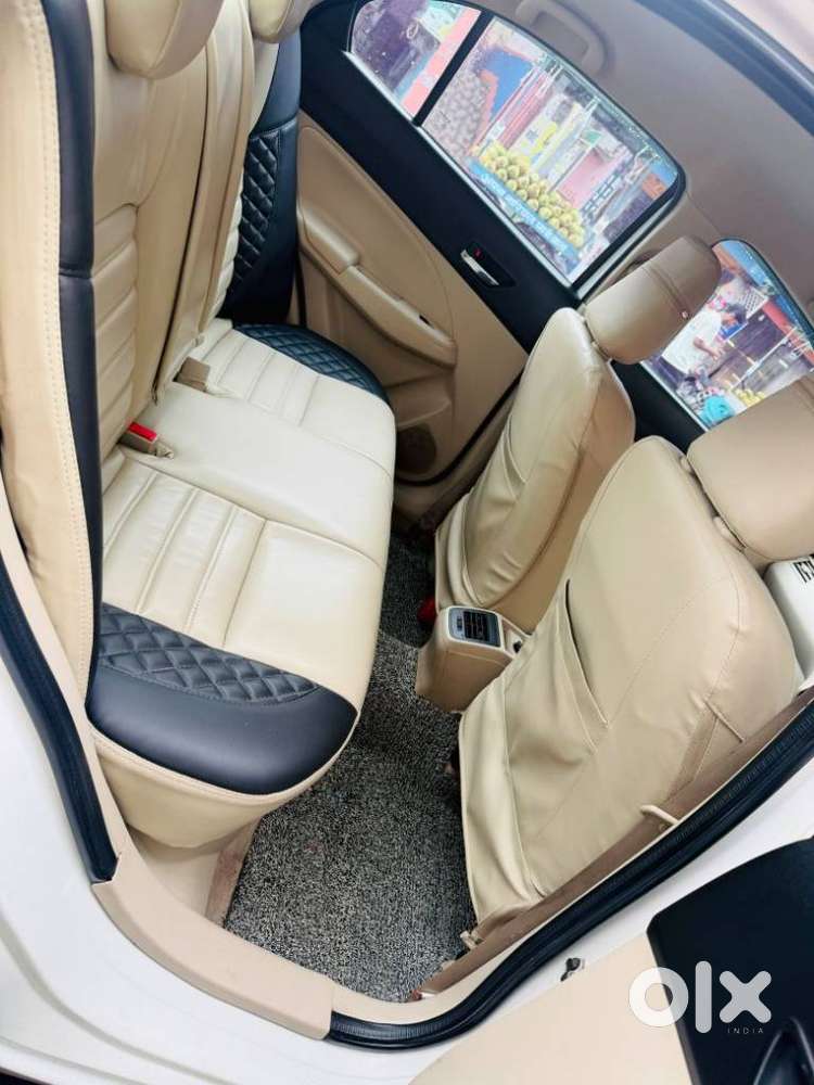 Maruti Suzuki Dzire 1.2 Vxi, 2023, Petrol