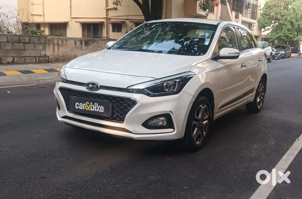 Hyundai I20 Asta (o) 1.2 Mt, 2019, Petrol