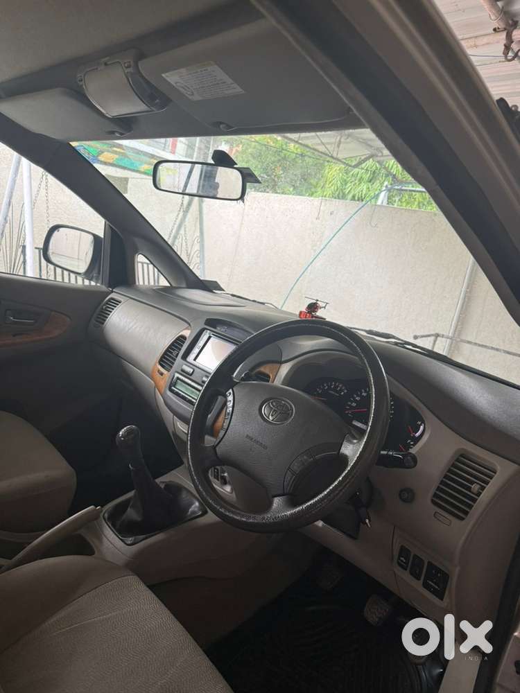 Toyota Innova 2.5 2010