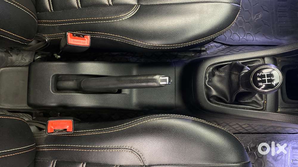 Maruti Suzuki Swift Vxi, 2015, Petrol