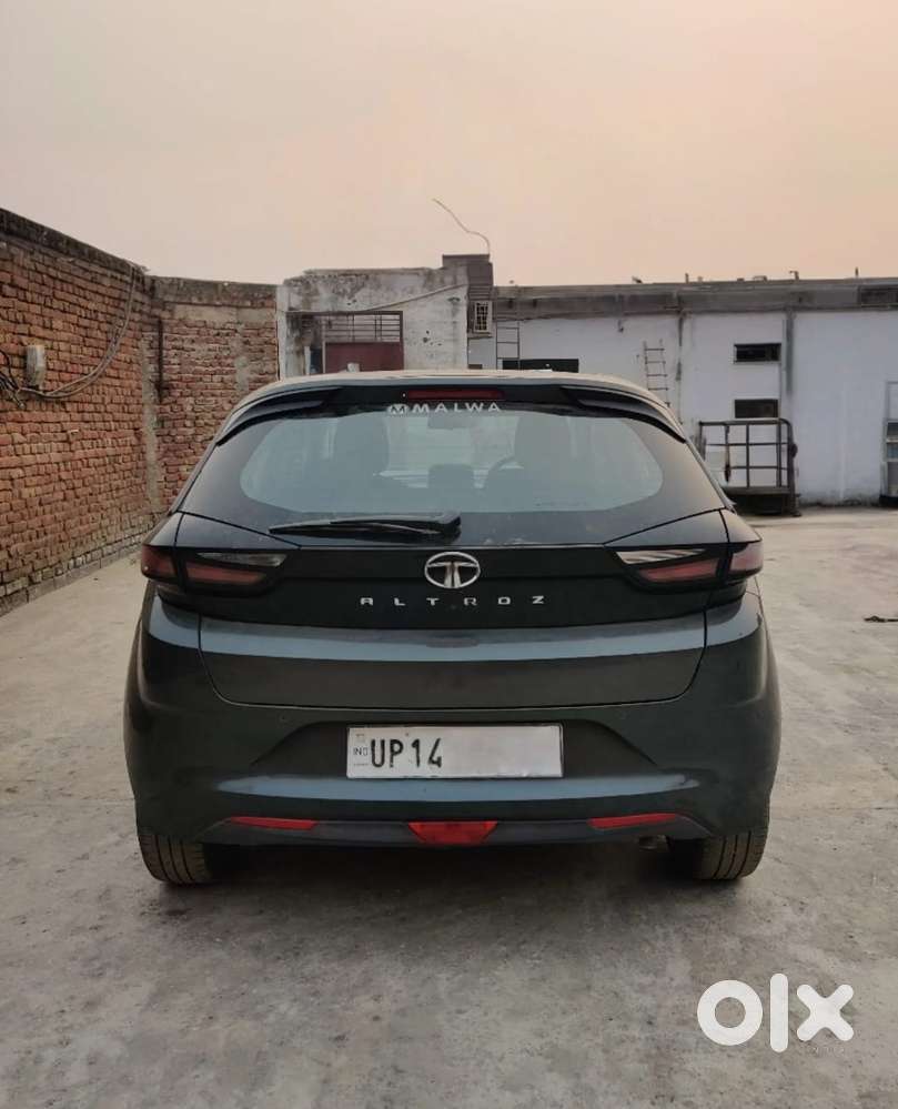Tata Altroz Xz, 2020, Petrol