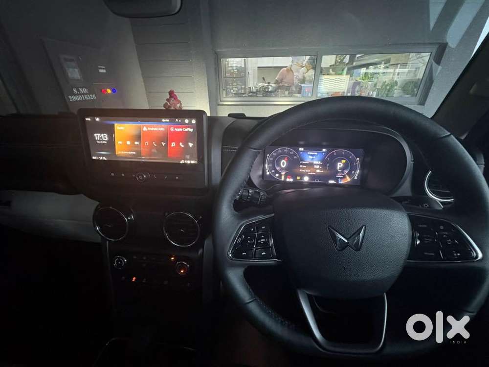 Mahindra Thar Roxx 2025 Dec - Petrol Automatic Adas  Axl7 Top Variant