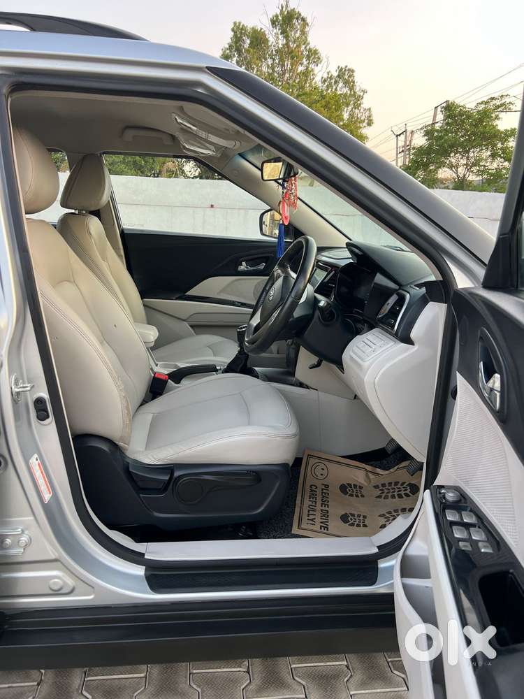 Mahindra Xuv300 W8 Diesel, 2021, Diesel