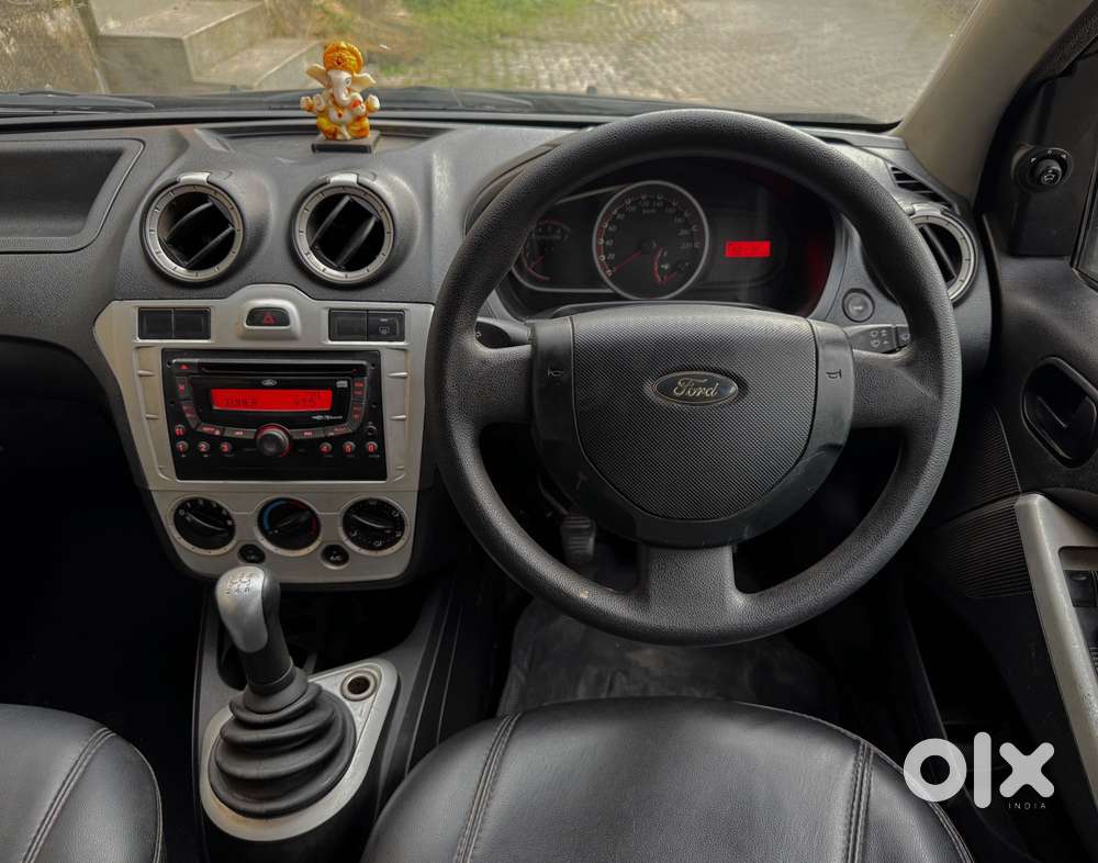 Ford Figo 1.2 Duratec Petrol Zxi, 2011, Petrol
