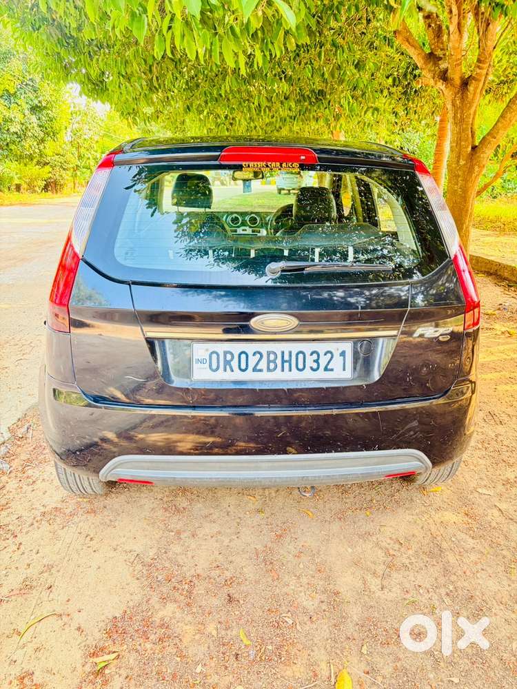 Ford Figo 2010 Petrol 93000 Km Driven