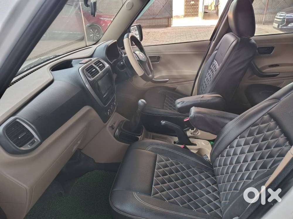 Mahindra Bolero Neo 1.5 N 10, 2022, Diesel