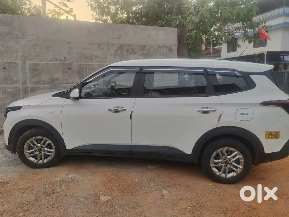 Kia Carens Diesel 2023 Variant
