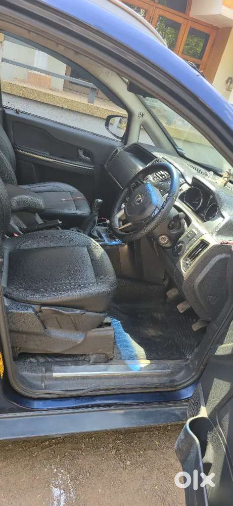 Tata Hexa 2017 Diesel 100000 Km Driven