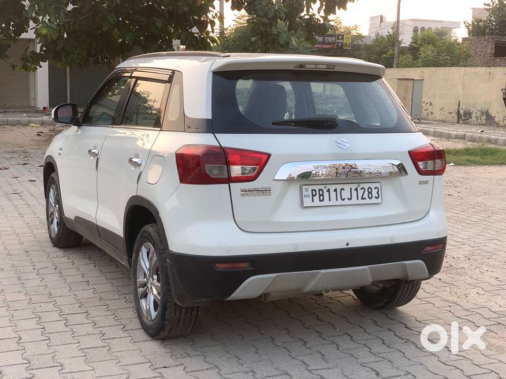 Maruti Suzuki Brezza 2017 Diesel 120000 Km Driven